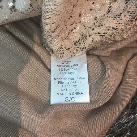 KANVAS Sequin nude Blouse - Picture 3 of 7